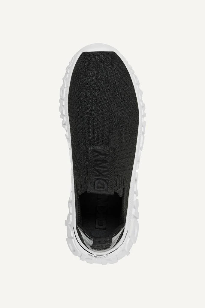 DKNY LAFOX SLIP ON SNEAKER SIZE 40