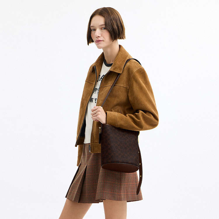 Coach Bleecker Bucket Bag 21 In Signature Canvas