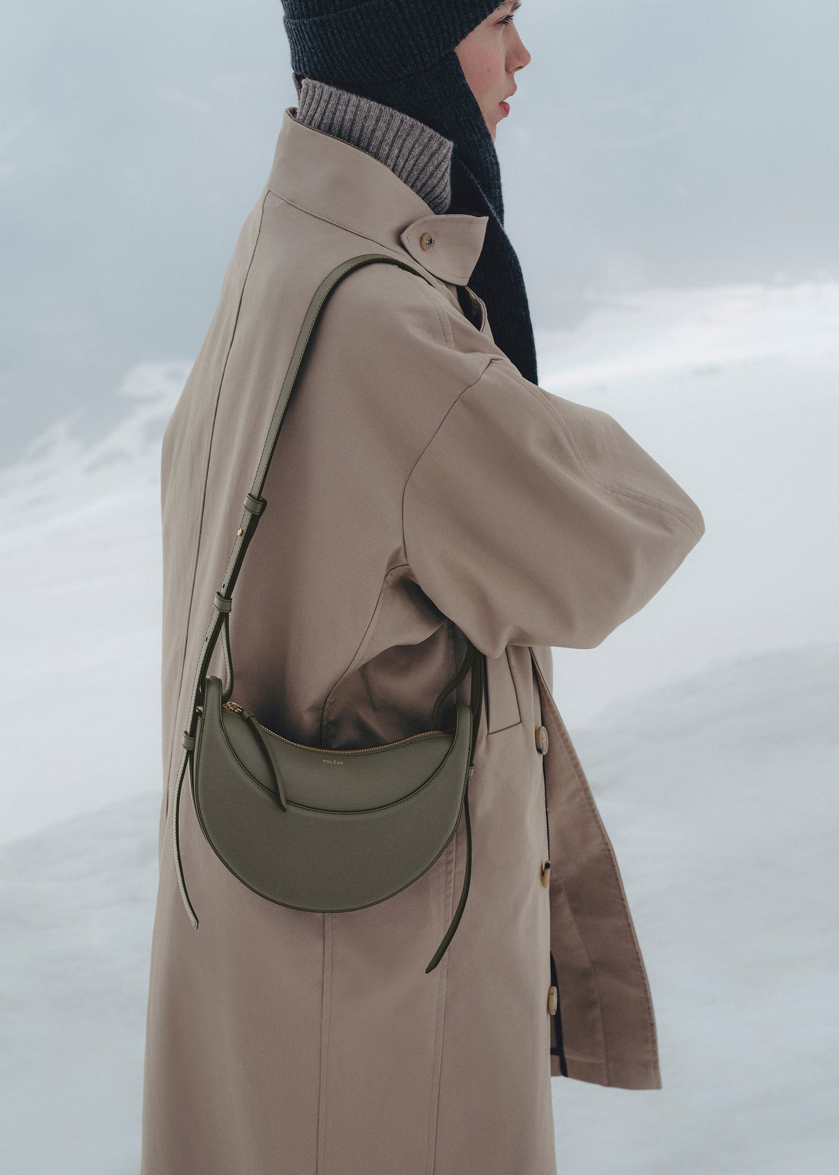 Polene Numéro Dix
EDITION SMOOTH SMOKY GREEN