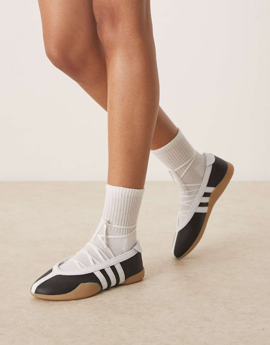 Adidas Taekwondo Mei Ballet Flats in Black & White