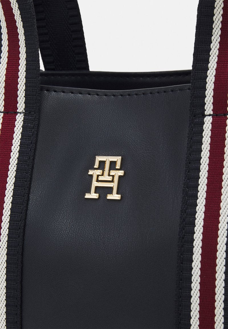 Tommy Hilfiger mini tote