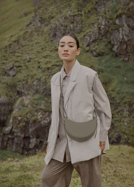 Polene Numéro Dix
Edition textured olive