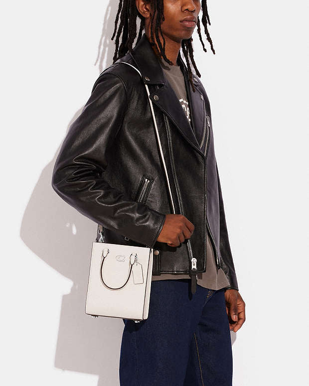 Coach Tote 16 Leather Bag