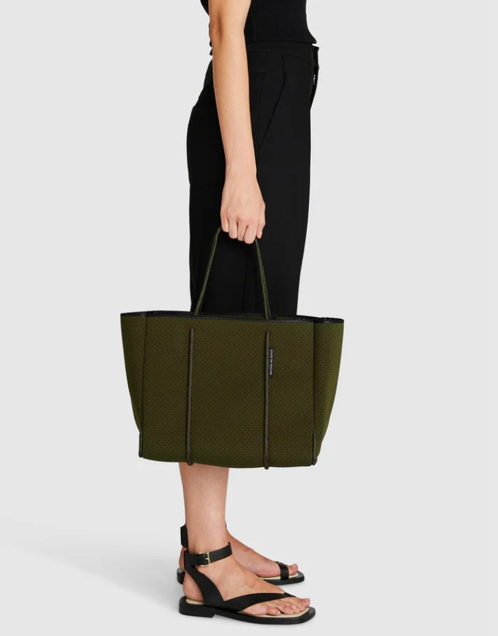 State of escape medium tote bag