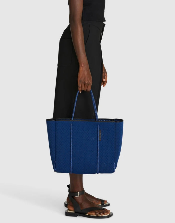 State of escape medium tote bag