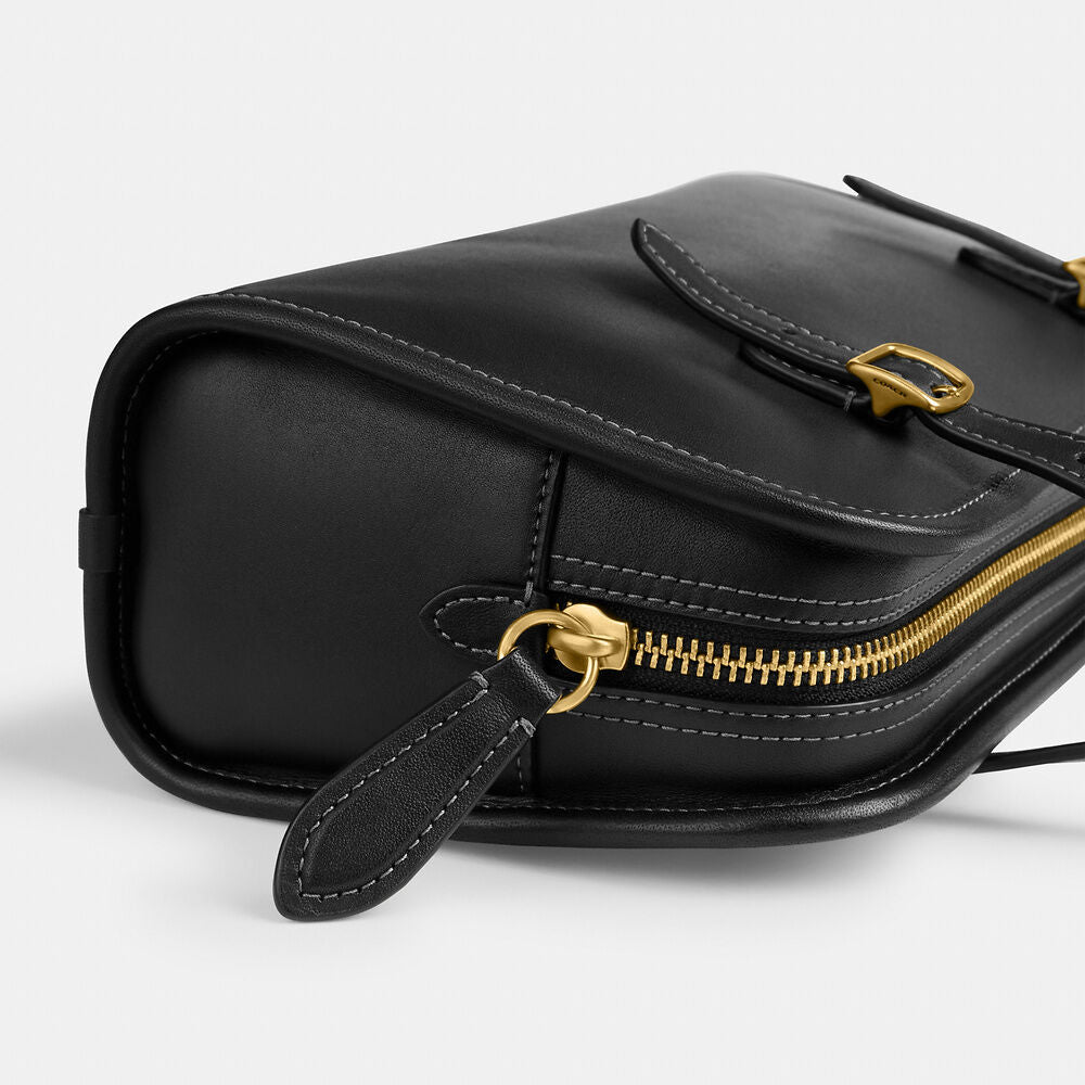 Coach Swing Zip