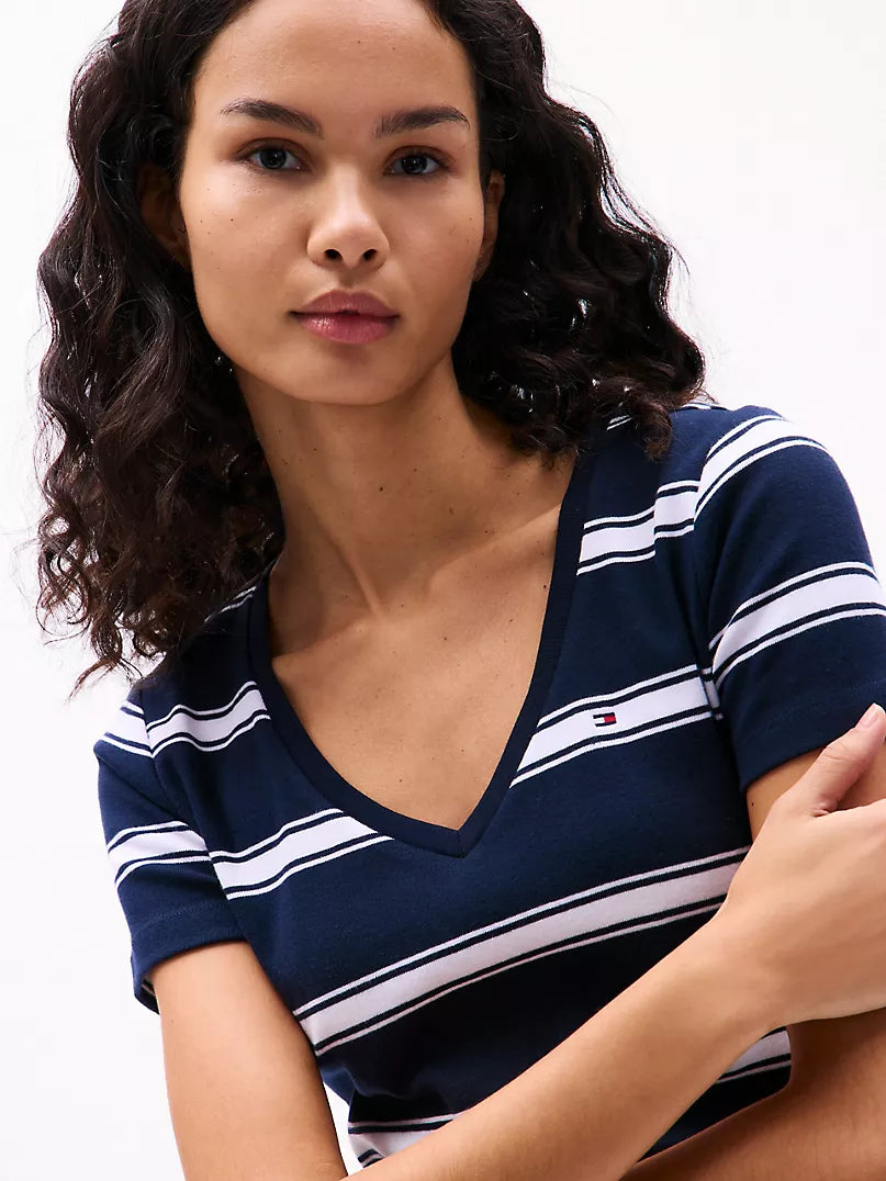 Tommy Hilfiger V-Neck Stripe Favorite T-Shirt size L