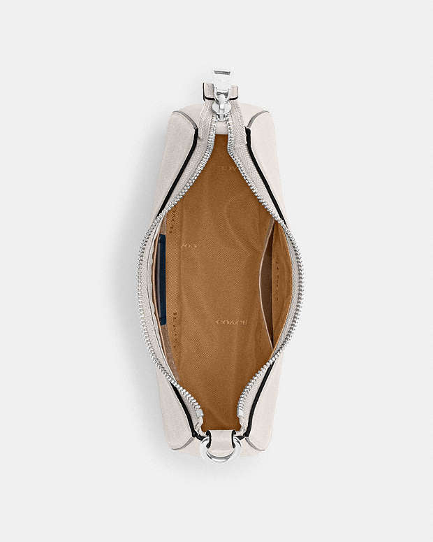 Coach Hobo crossbody in white
