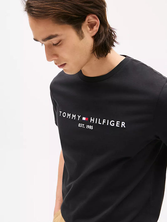 Embroidered Tommy Logo T-Shirt unisex size M
