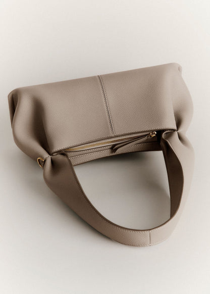 Polene Numéro Neuf East West
EDITION TEXTURED Taupe