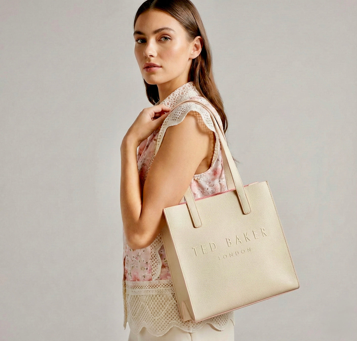 Ted Baker London The Icone Cream & Orange Lined Bag Embossed Texture Tote