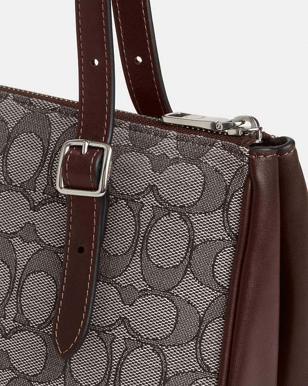 Coach Asher Shoulder Bag In Signature Jacquard
