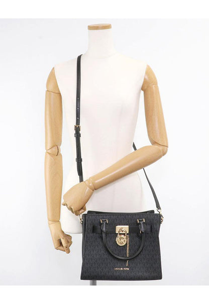 MICHAEL KORS OUTLET
HAMILTON Satchel Medium - MK Signature in black