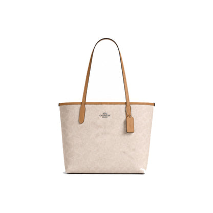 Coach Station Tote Bag Signature Canvas in Chalk