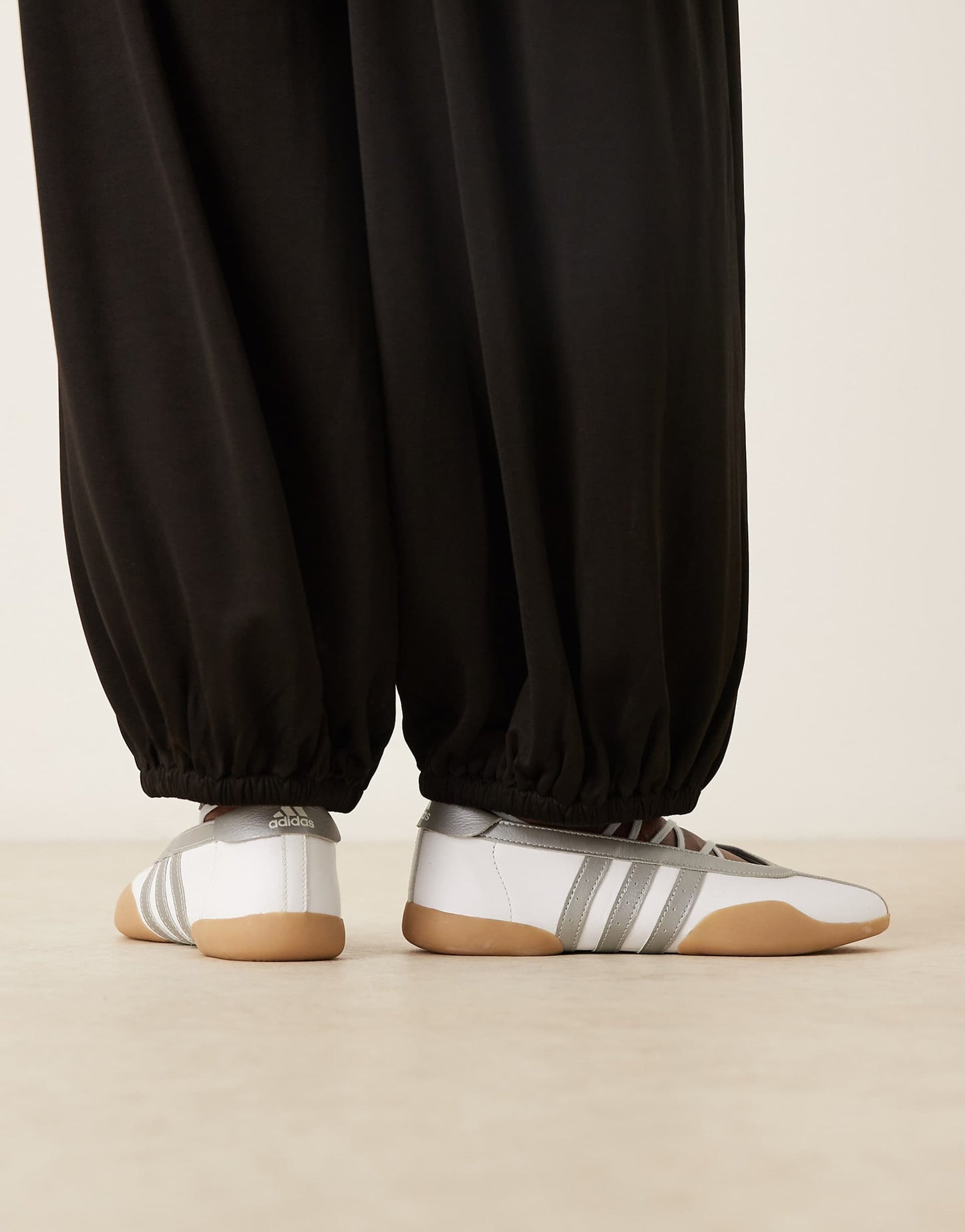 ADIDAS TAEKWONDO MEI SHOES IN WHITE SILVER
