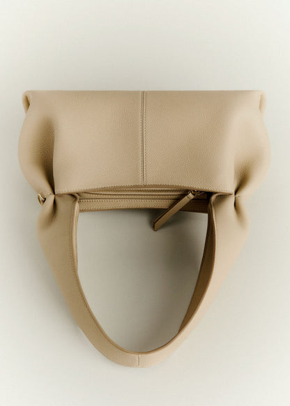 Polene Numéro Neuf East West
EDITION TEXTURED Sand