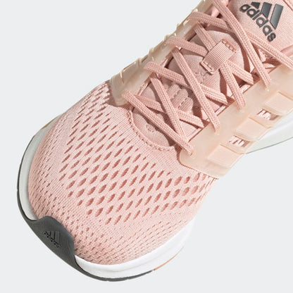 Adidas women’s EQ21 RUN SHOES size 39.5