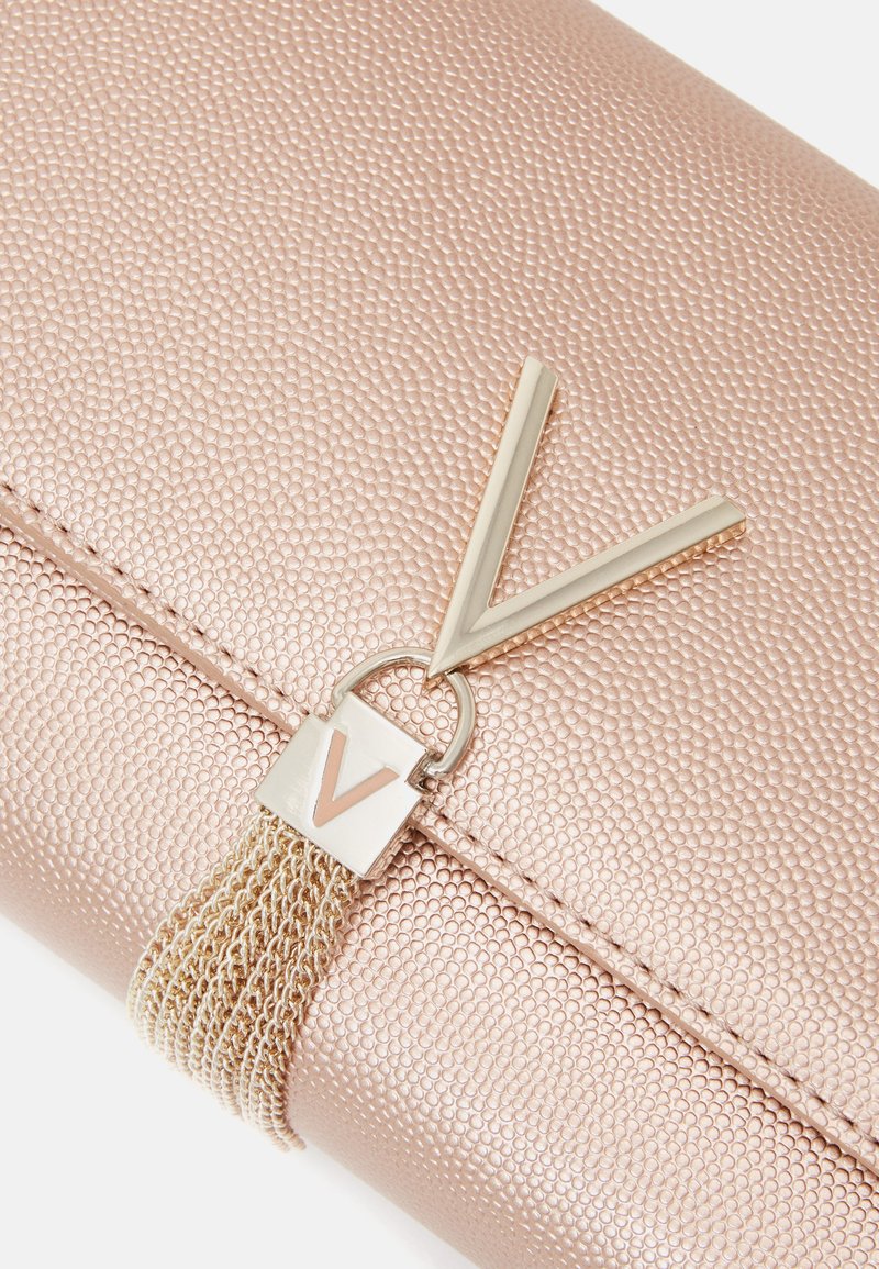 Valentino DIVINA clutch in rose gold