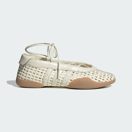 ADIDAS TAEKWONDO MEI SHOES IN CREAM