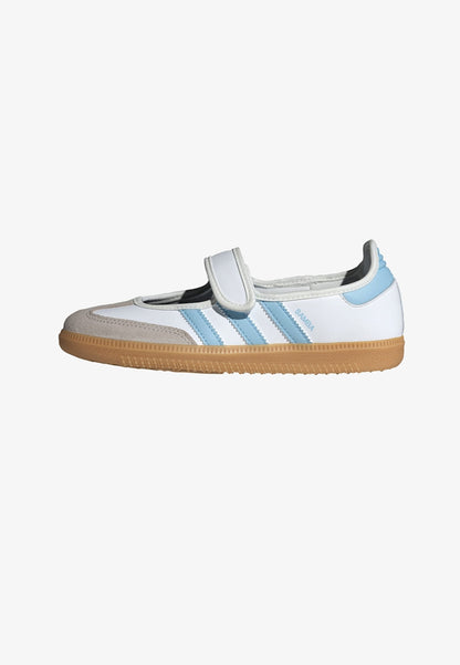 ADIDAS SAMBA JANE SHOES IN CLEAR SKY