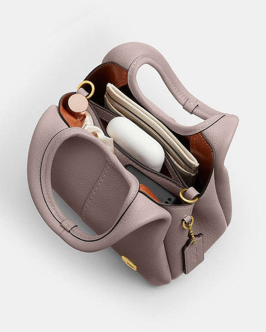 Lana Shoulder Bag 19 in brass/ Ash