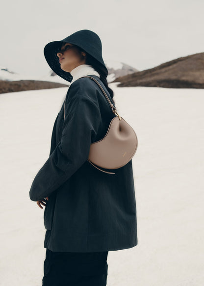 Polene Tonca
EDITION TEXTURED TAUPE