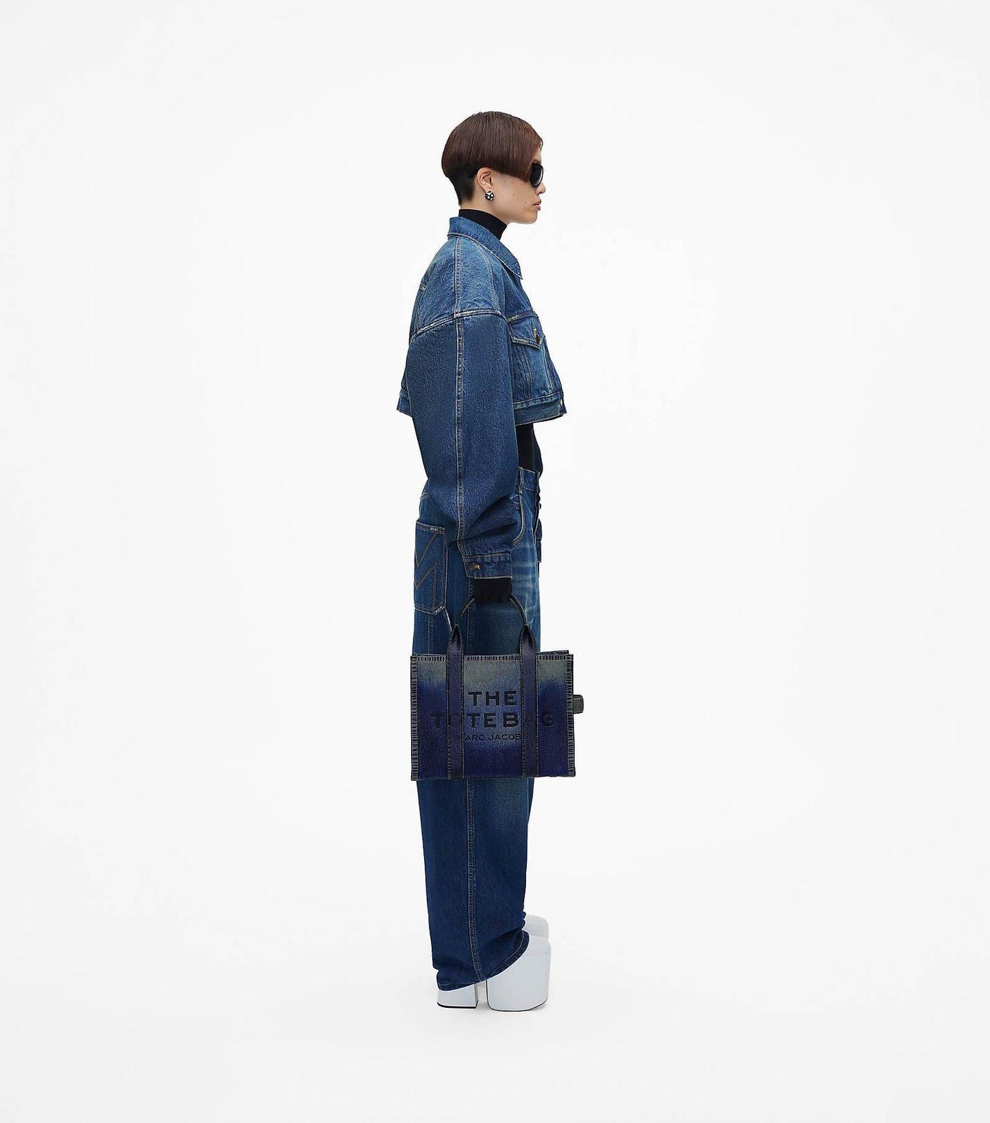 THE DENIM-PRINTED LEATHER MEDIUM TOTE BAG MARC JACOBS