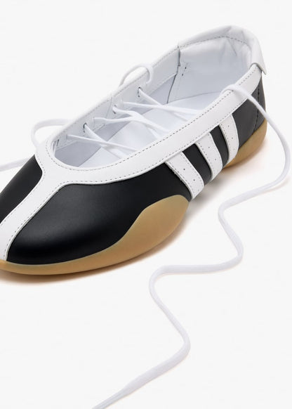ADIDAS TAEKWONDO MEI SHOES IN BLACK
