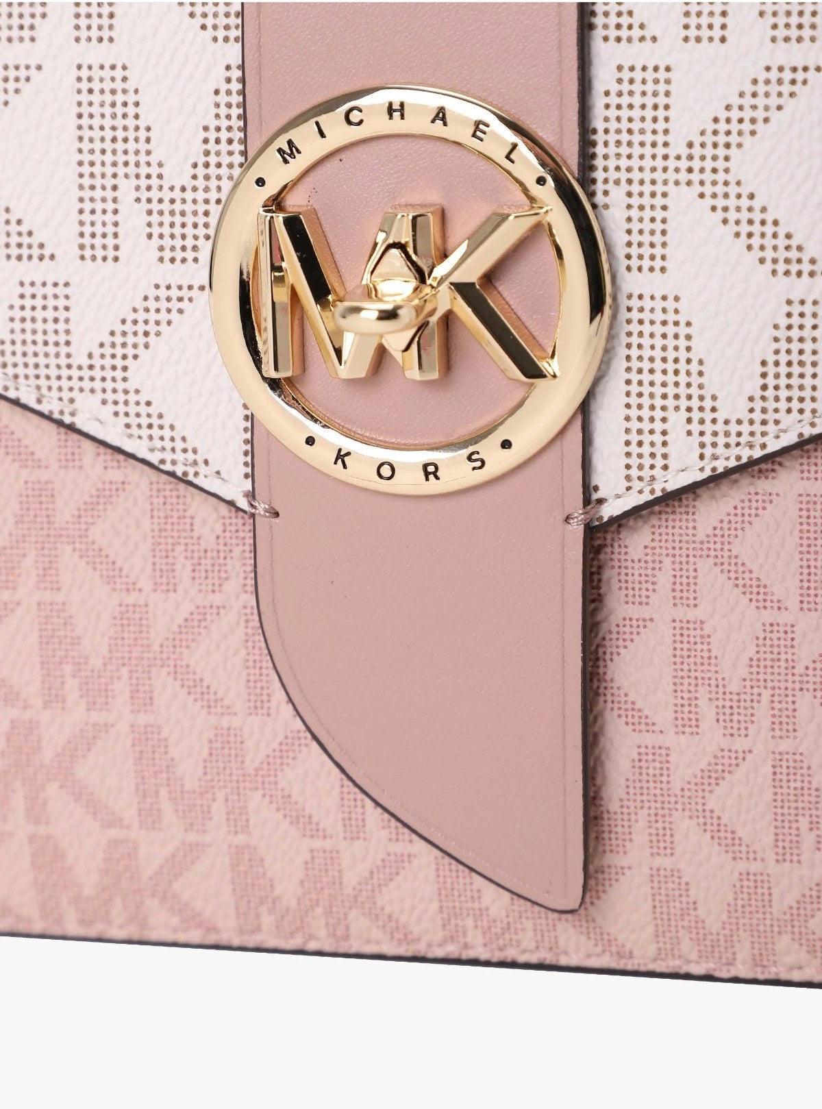 Micheal Kors crossbody bag with chain in pink
