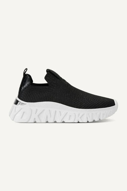 DKNY LAFOX SLIP ON SNEAKER SIZE 40