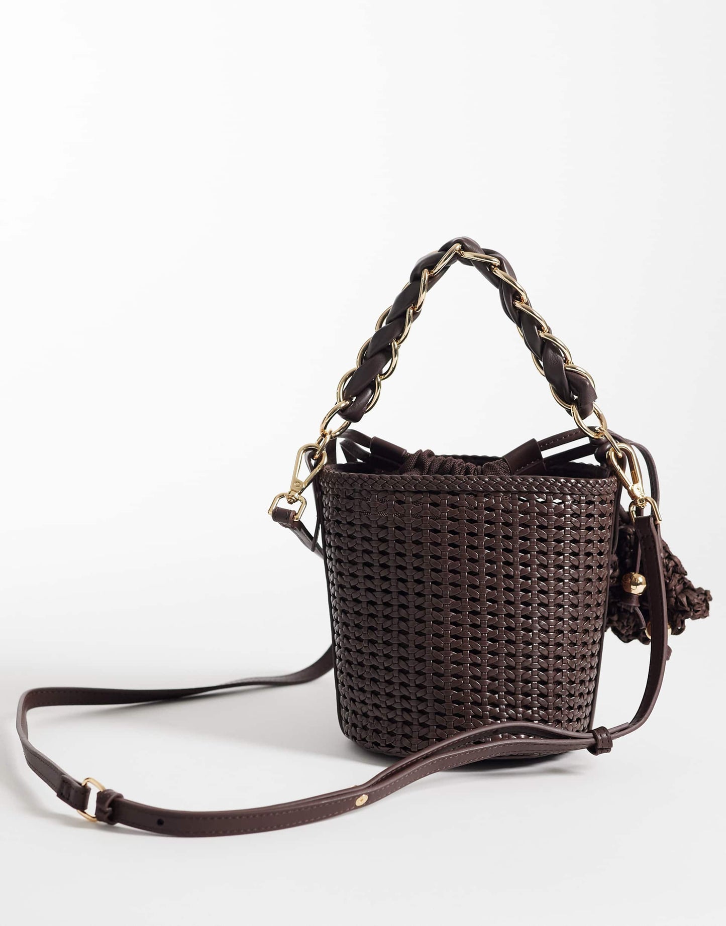 River Island Metal Handle Woven Bucket Bag in Brown
