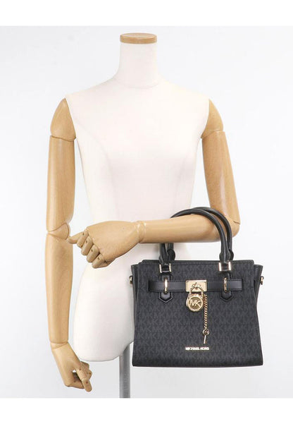 MICHAEL KORS OUTLET
HAMILTON Satchel Medium - MK Signature in black