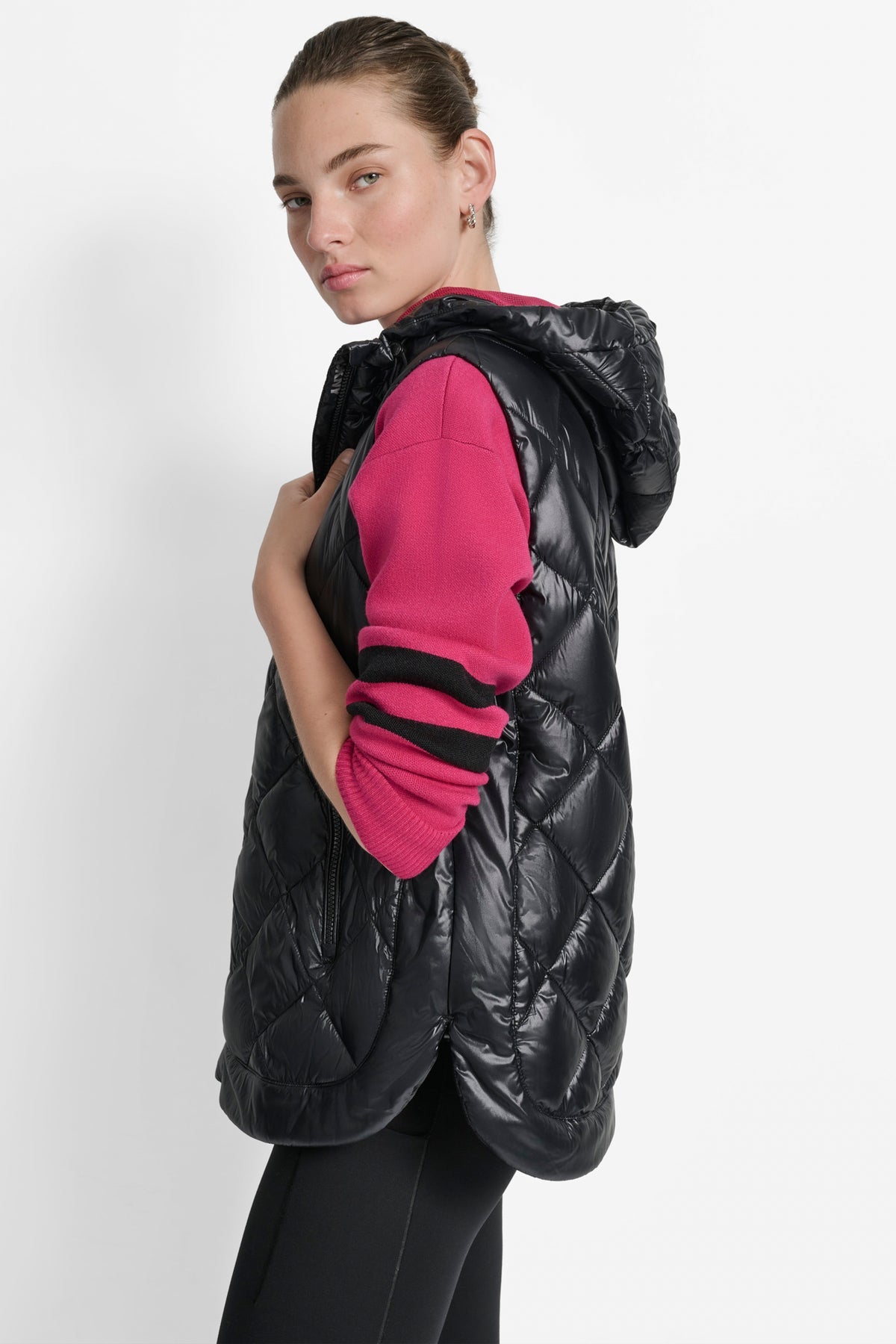 DKNY QUILTED HOODED VEST size M