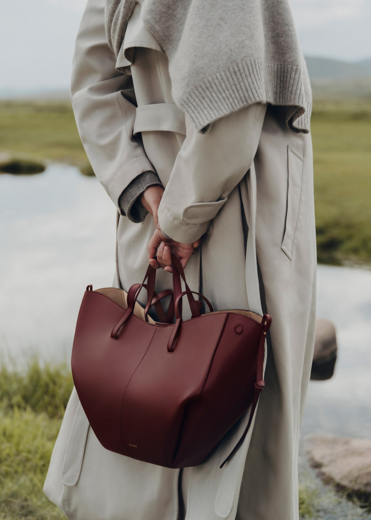 Polene Cyme edition textured black cherry