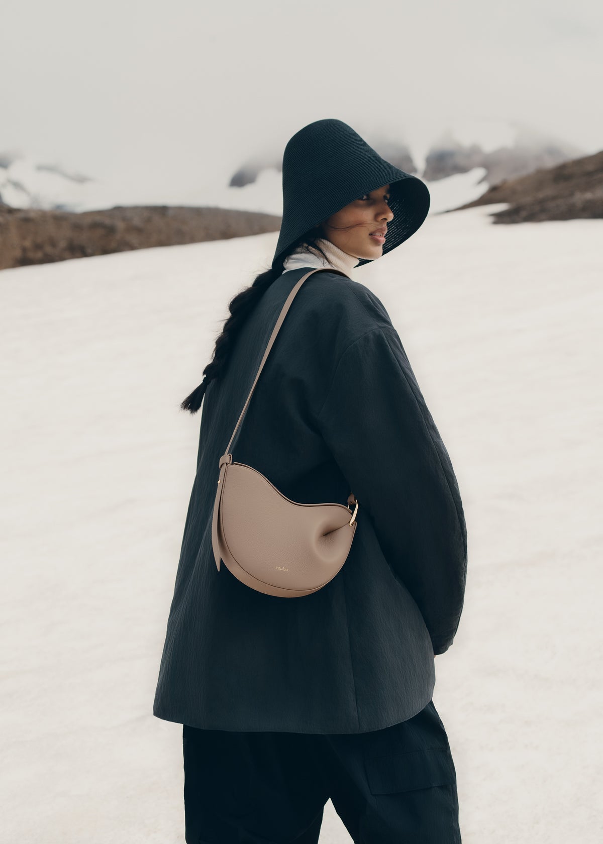 Polene Tonca
EDITION TEXTURED TAUPE