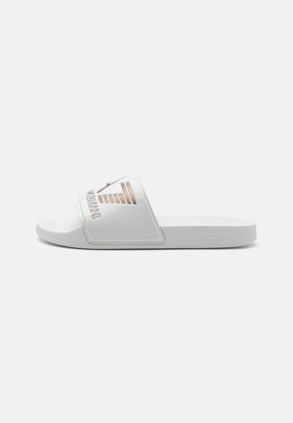 EA7 Emporio Armani
UNISEX - Pool slides - white/rose