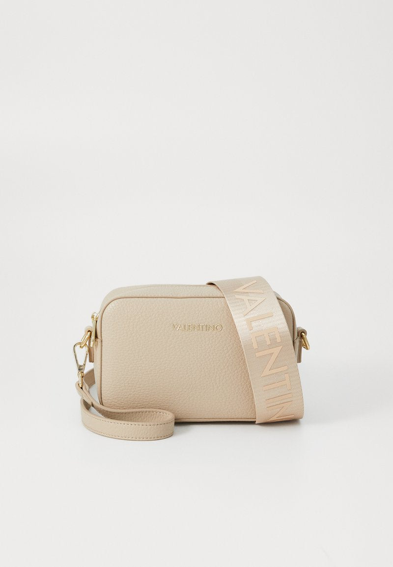 Valentino Bags
FALL - Cross body bag - ecru
