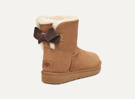 Mini Bailey Suede Bow UGGS boot size 10
