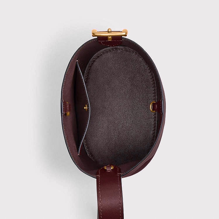 Coach Bleecker Bucket Bag 21 in burgundy