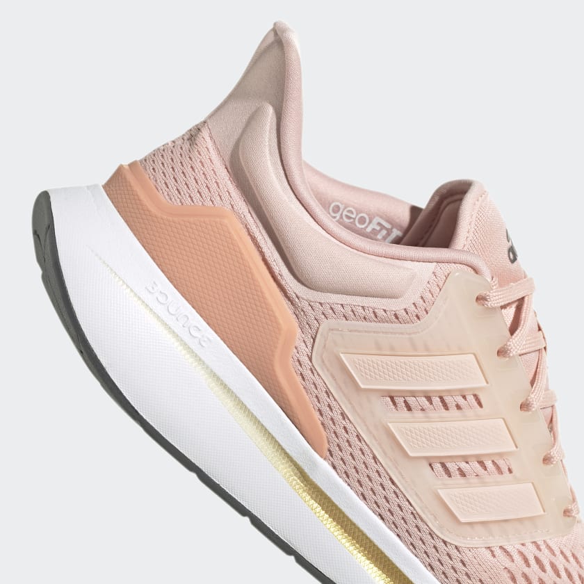 Adidas women’s EQ21 RUN SHOES size 39.5