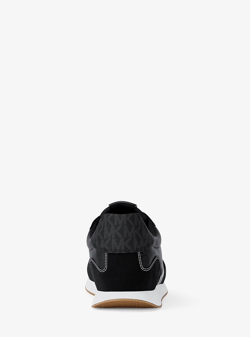 MICHAEL KORS OUTLET
Essex Mixed-Media Trainer size 39.5