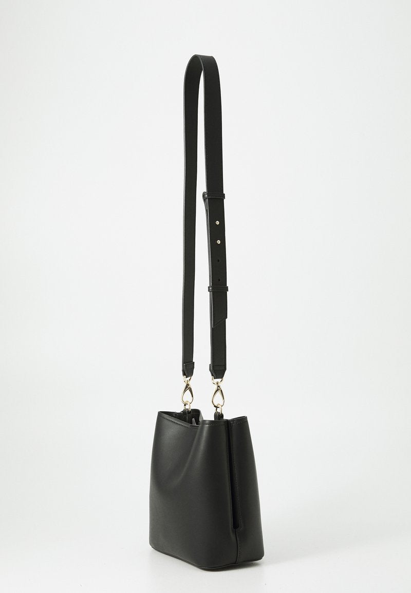 Valentino Bags
FAITH - Cross body bag - nero