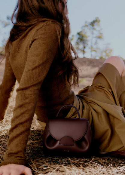 Polene Numéro Un Nano
EDITION TEXTURED BURGUNDY