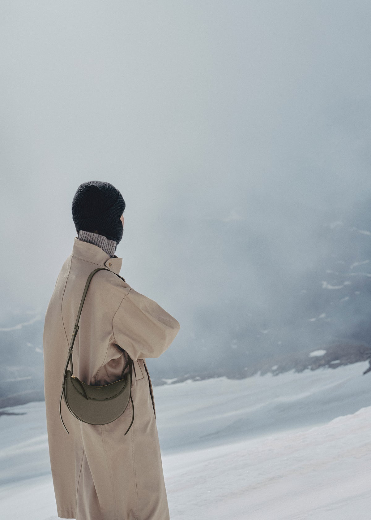 Polene Numéro Dix
EDITION SMOOTH SMOKY GREEN