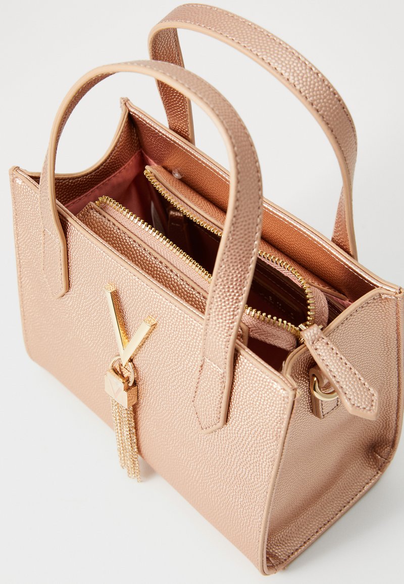 Valentino Bags
DIVINA - Handbag - nero