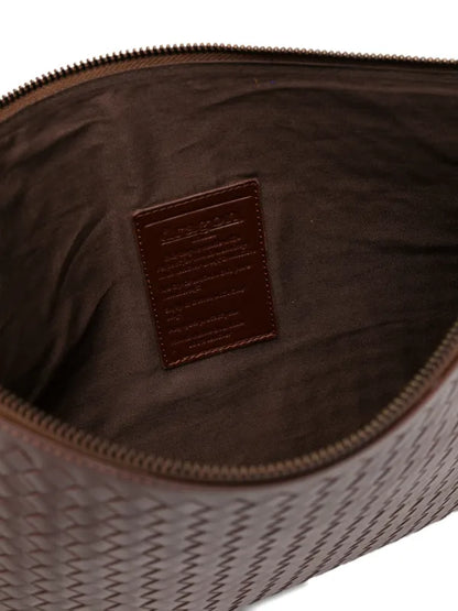 DRAGON DIFFUSION
A4 woven clutch bag in brown