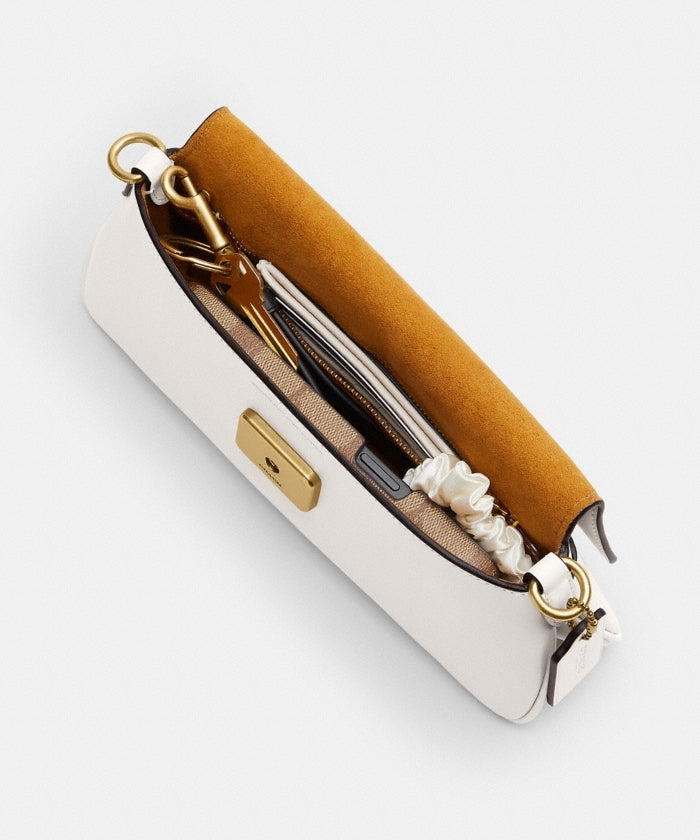 Coach jet shoulder bag white