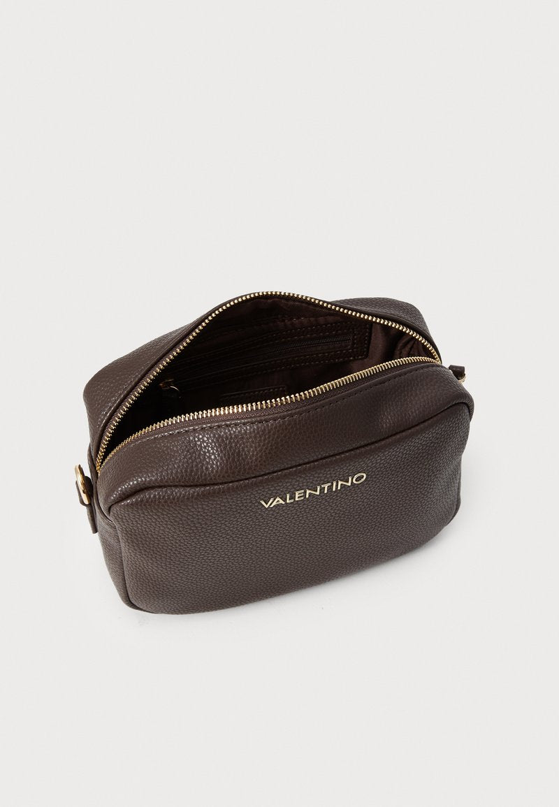 VALENTINO BAGS
Alexia shoulder bag