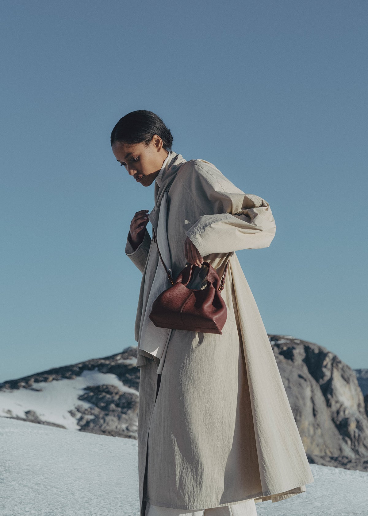 Polene Numéro Neuf Mini
EDITION TEXTURED BLACK CHERRY