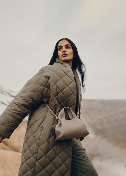 Polene Numéro Neuf Mini
EDITION TEXTURED TAUPE